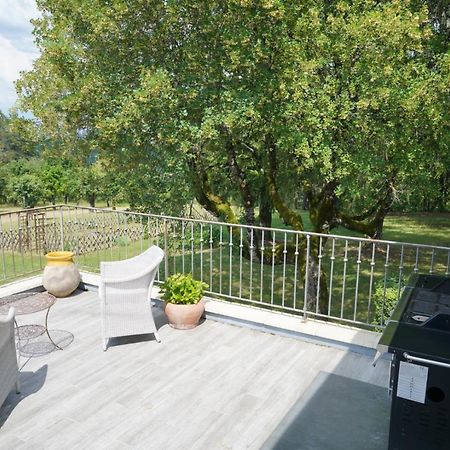 Domaine La Garenne Bed & Breakfast Reilhaguet Bagian luar foto