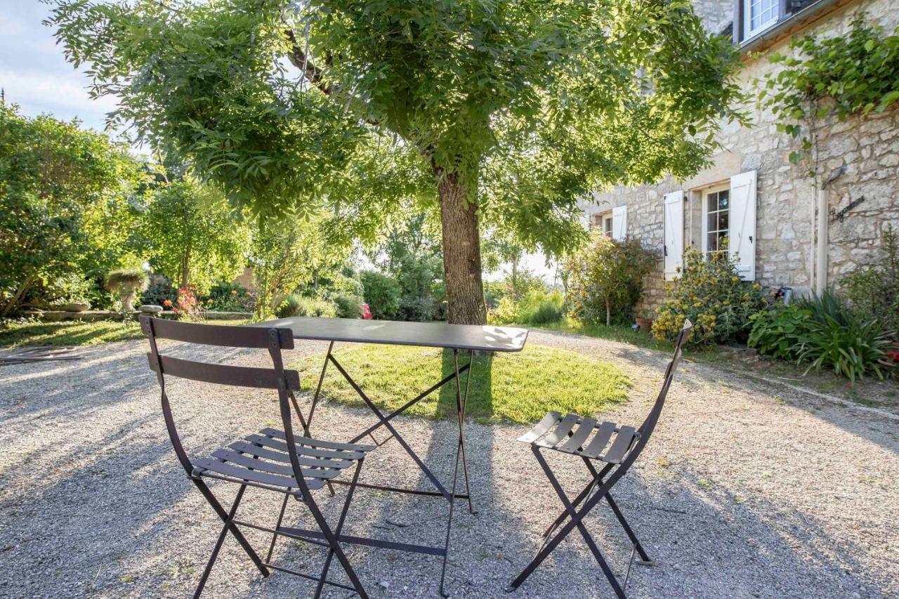 Domaine La Garenne Bed & Breakfast Reilhaguet Bagian luar foto