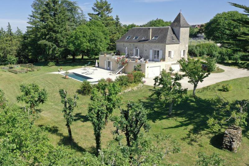 Domaine La Garenne Bed & Breakfast Reilhaguet Bagian luar foto
